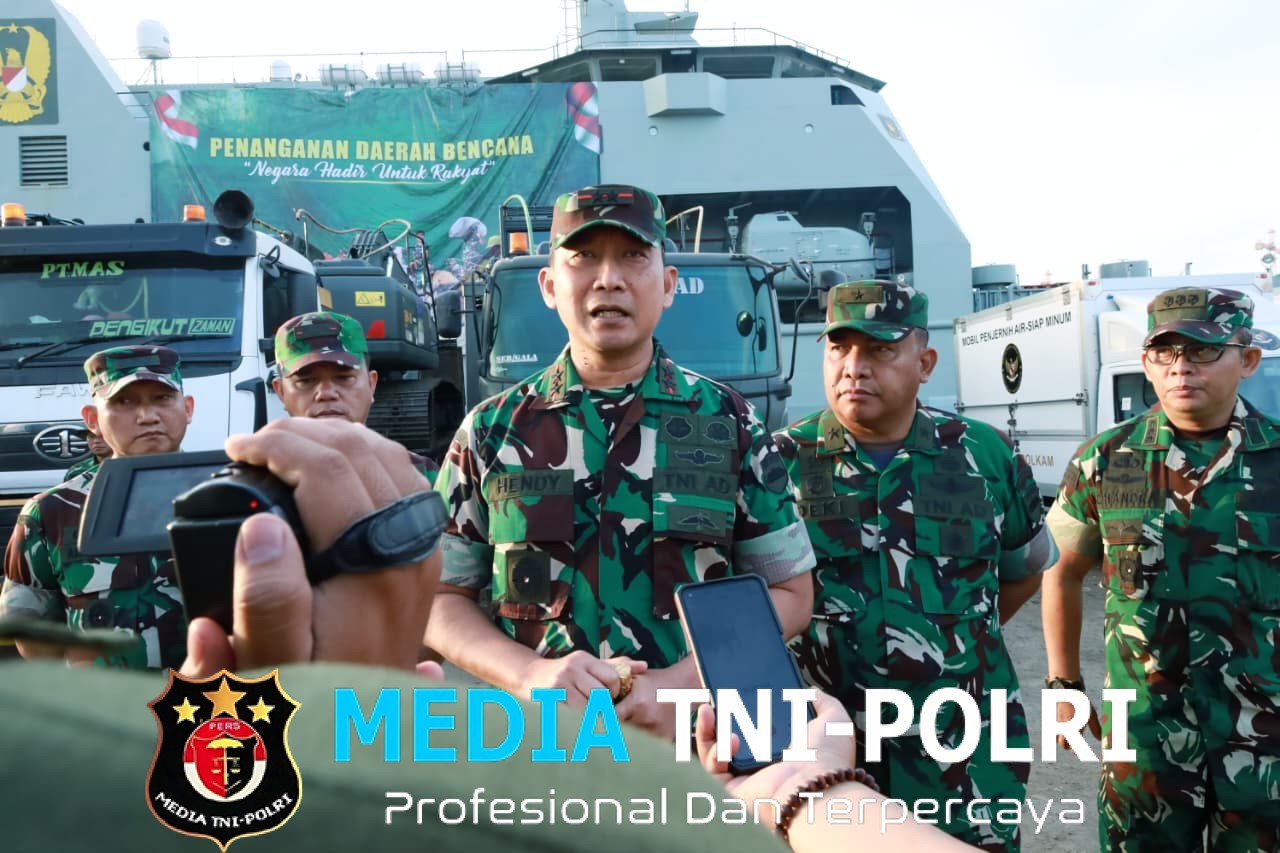 Pangdam I/BB Tinjau Kedatangan Bantuan Kasad untuk Korban Bencana Alam di Pelabuhan Belawan