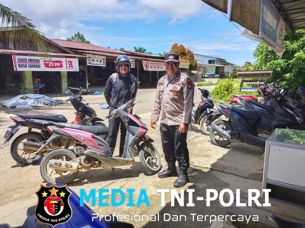 Kanit Binmas Polsek Kuala Behe Patroli Rutin dan Beri Imbauan Kamtibmas Kepada Warga