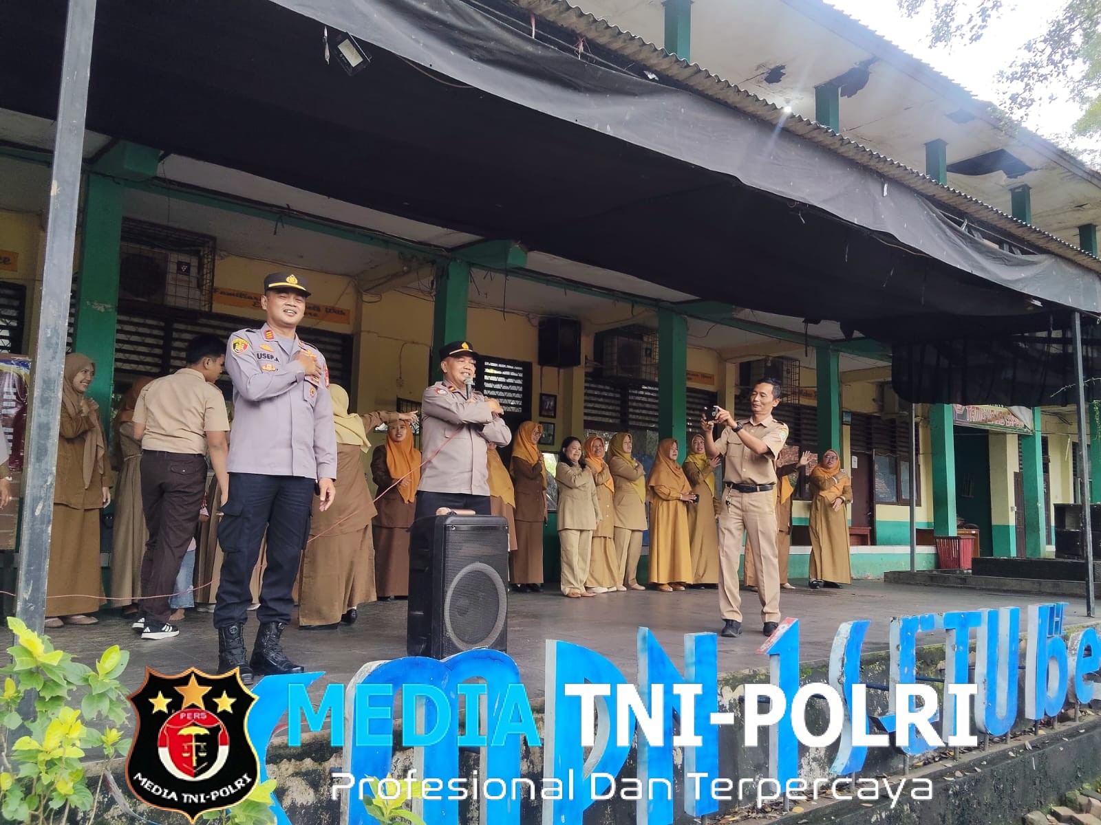 Police Go To School, Polsek Setu Ajak Pelajar SMPN 1 Setu Jaga Disiplin dan Kamtibmas
