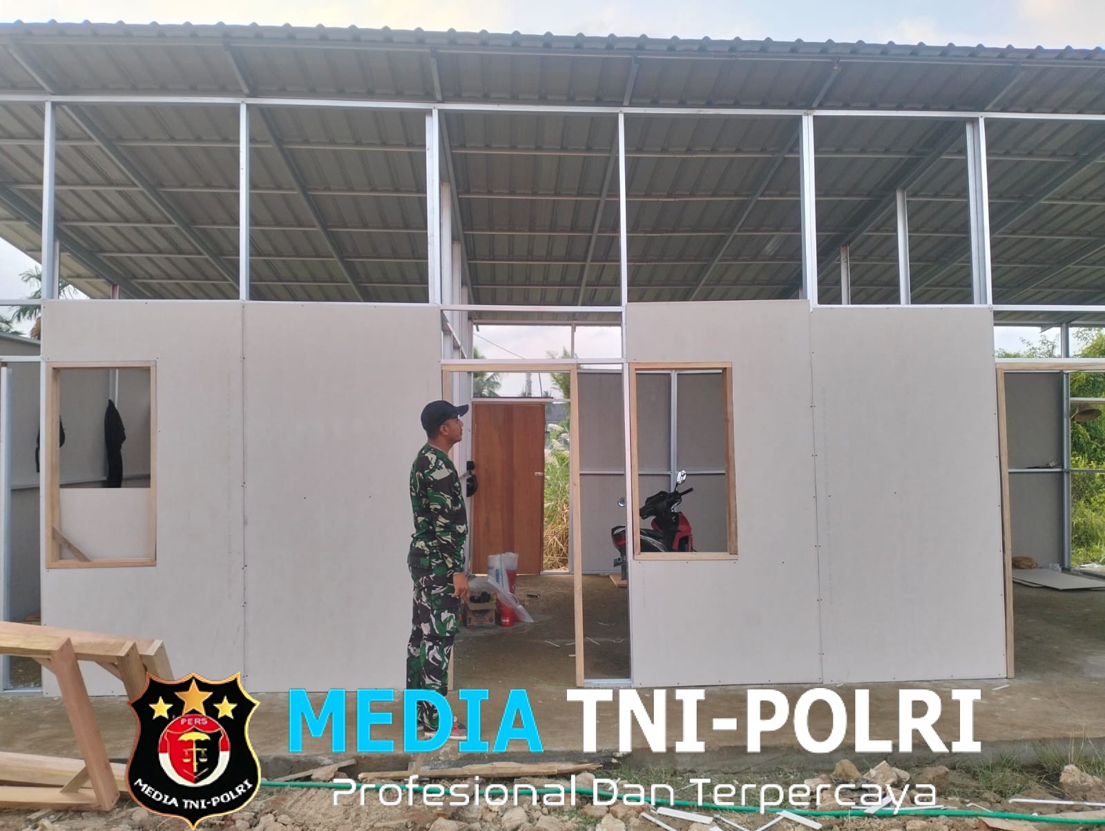 Koramil 01/Muara Satu Pantau Progres Pembangunan Huntara di Blang Nalueng Mameh