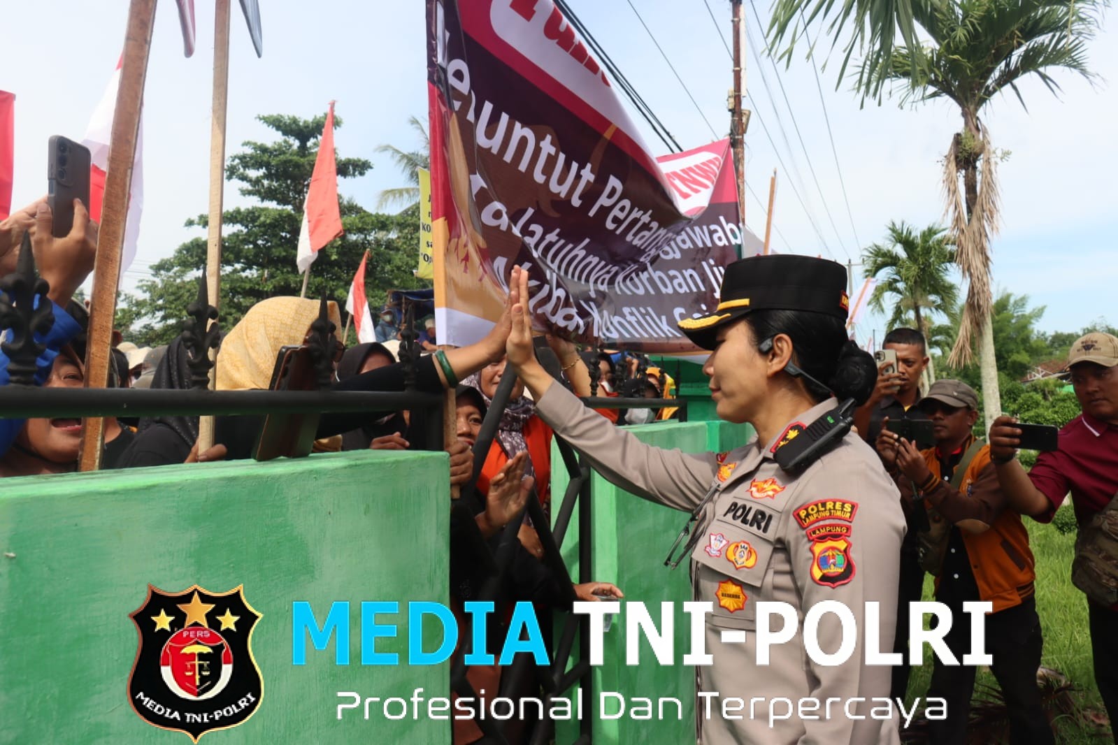 Polres Lampung Timur Laksanakan Pengamanan Unjuk Rasa Terkait Konflik Gajah dan Manusia di TNWK