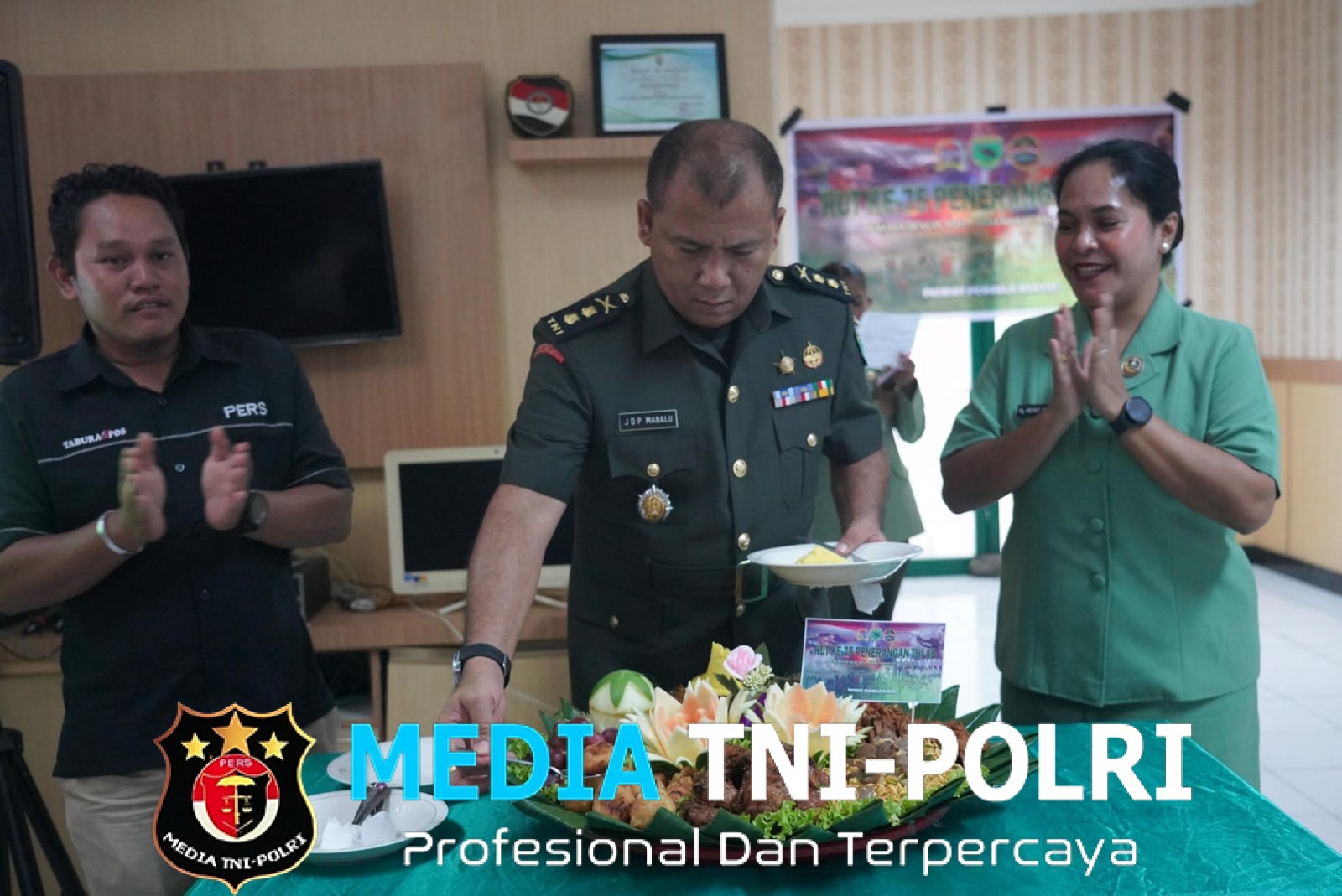 Pendam Kasuari Gelar Syukuran HUT ke-75 Penerangan TNI AD Bekerja dengan Hati, Profesional dan Terpercaya