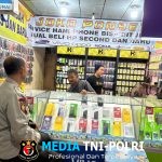 Dengan Berdialog Bersama Warga Desa Binaannya, Personel Polsek Mempawah Hulu Sampaikan Pesan Kamtibmas