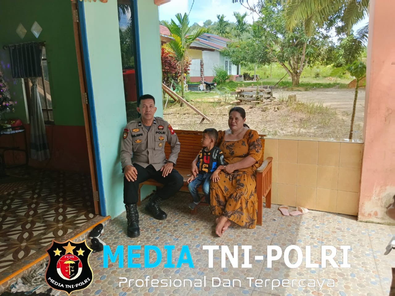 Sambangi Rumah Warga, Polisi Hadirkan Rasa Aman di Tengah Masyarakat