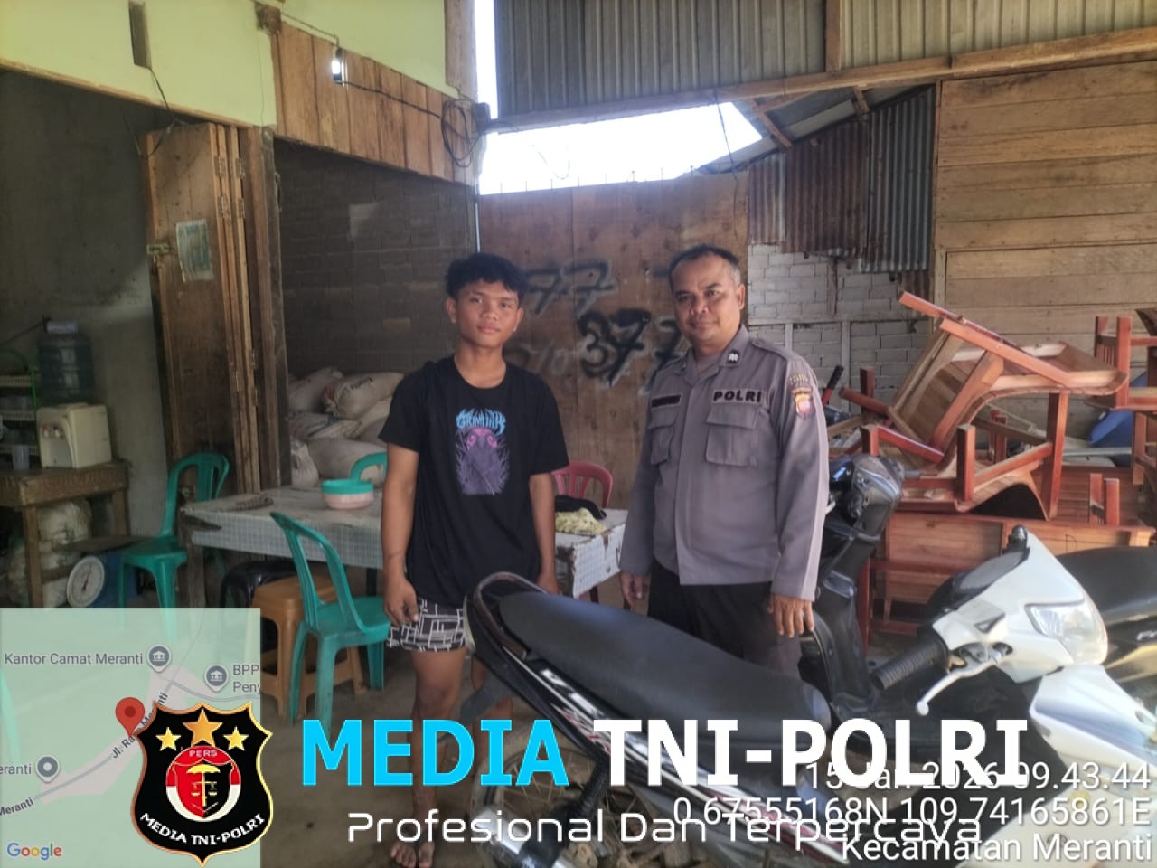 Di Tengah Kesibukan Warga, Polisi Sambangi Masyarakat Usai Patroli Siang