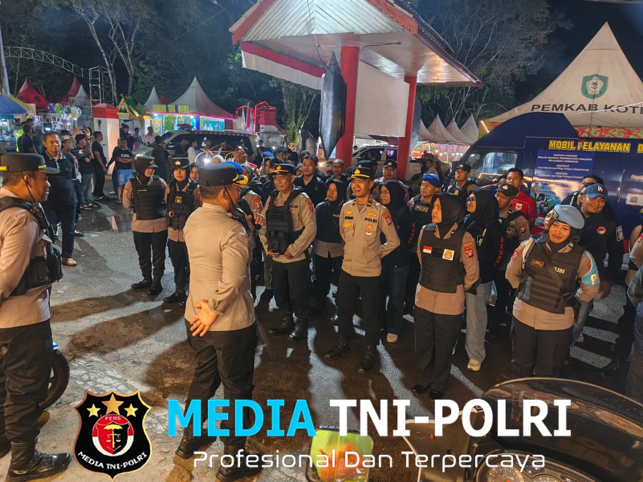 Polres Kotim Melakukan Pengamanan Penutupan Sampit Expo 2026 di Stadion 29 November