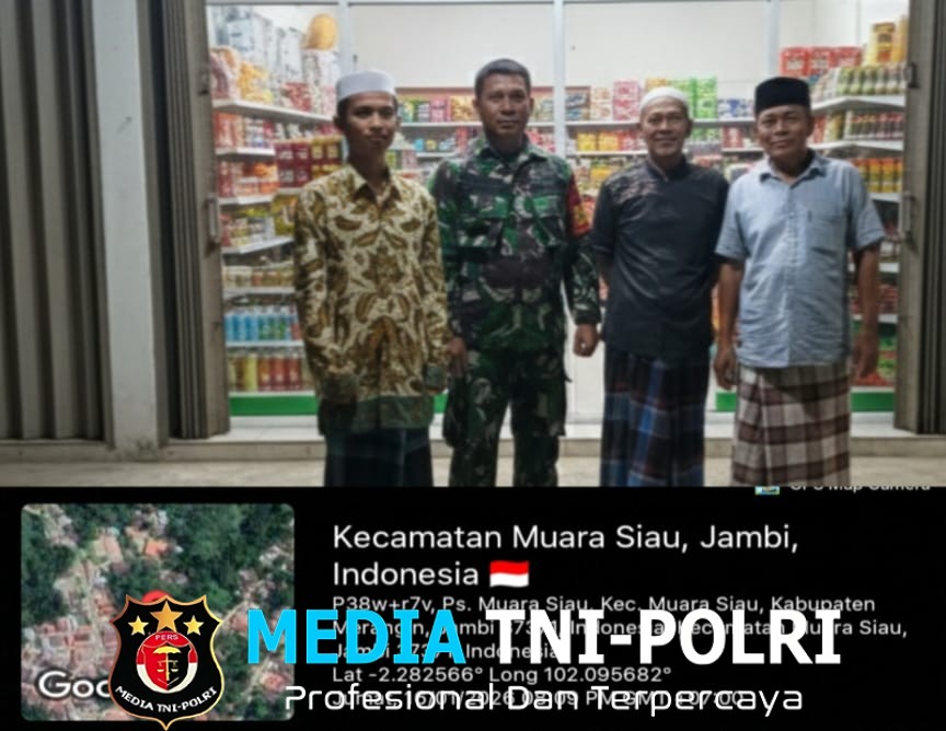 Patroli Malam dan Komsos, TNI Bersama Warga Jaga Keamanan Lingkungan