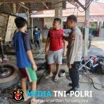 Polsek Mandor Laksanakan Patroli Siang dan Sampaikan Pesan Kamtibmas