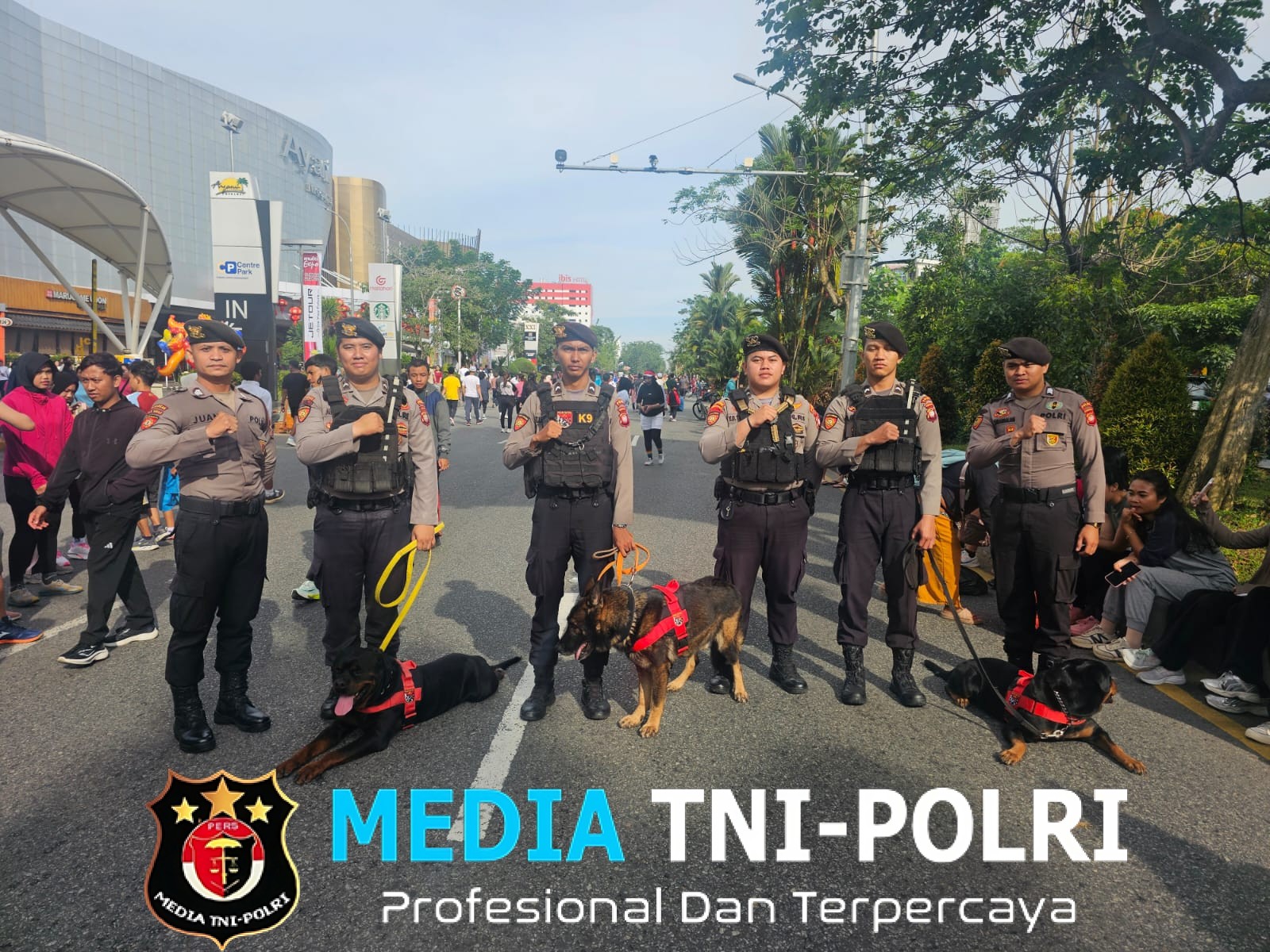 Unit K9 Polda Kalbar Hadiri Car Free Day Berikan Rasa Aman Sekaligus Edukasi Warga