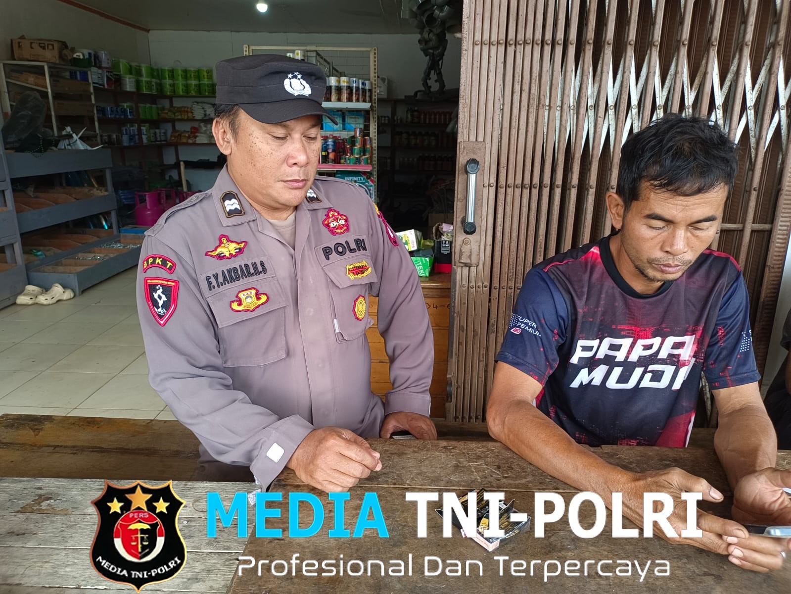 Ciptakan Situasi Tetap Kondusif, Personel Polsek Kuala Behe Sambangi Warga Dialogis Kamtibmas