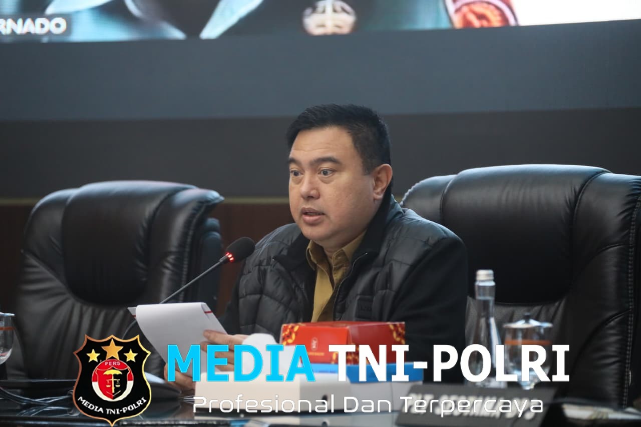 Sekjen Kemendagri Minta Pemda Antisipasi Kenaikan Harga Bahan Pokok Jelang Ramadan