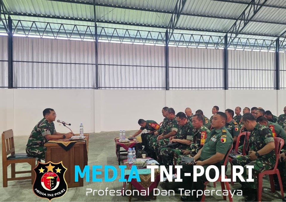 Wakil Panglima TNI Pimpin Vidcon Evaluasi Percepatan Pembangunan KDKMP di Kodim 0808/Blitar