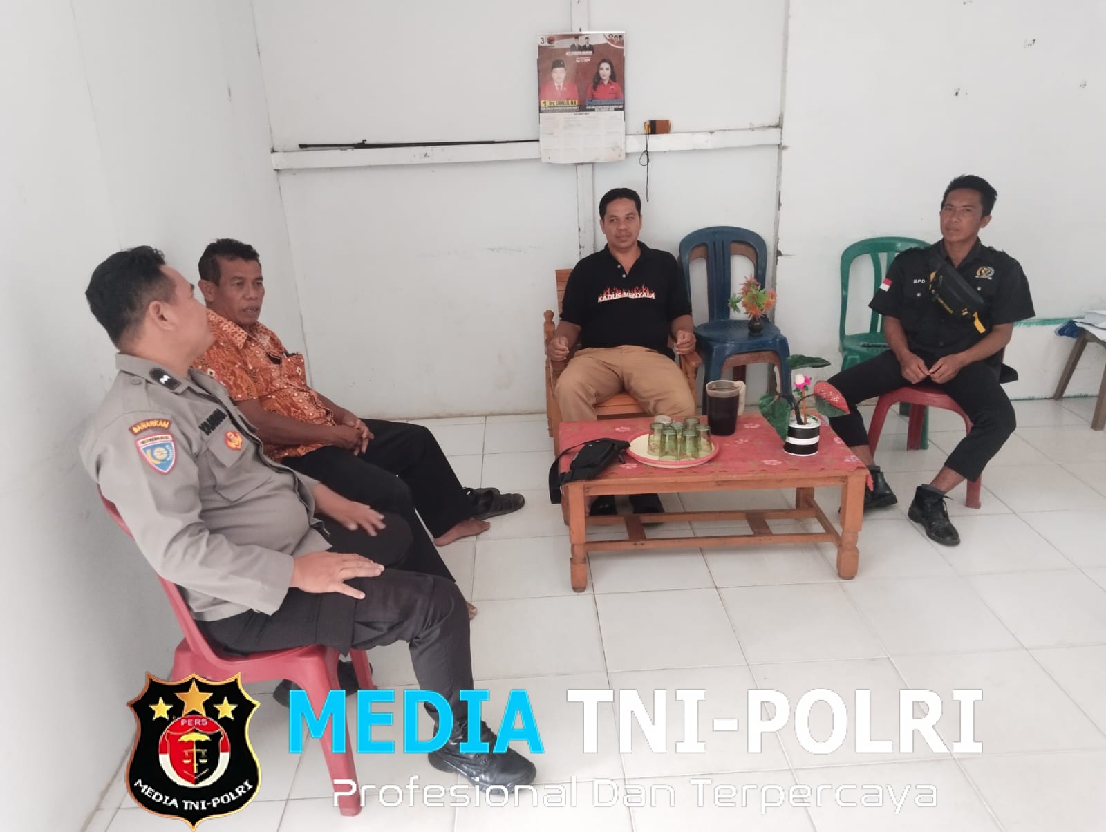 Sambang Dialogis Kepada Masyarakat Personil Polsubsektor Jelimpo Berikan Pesan Kamtibmas