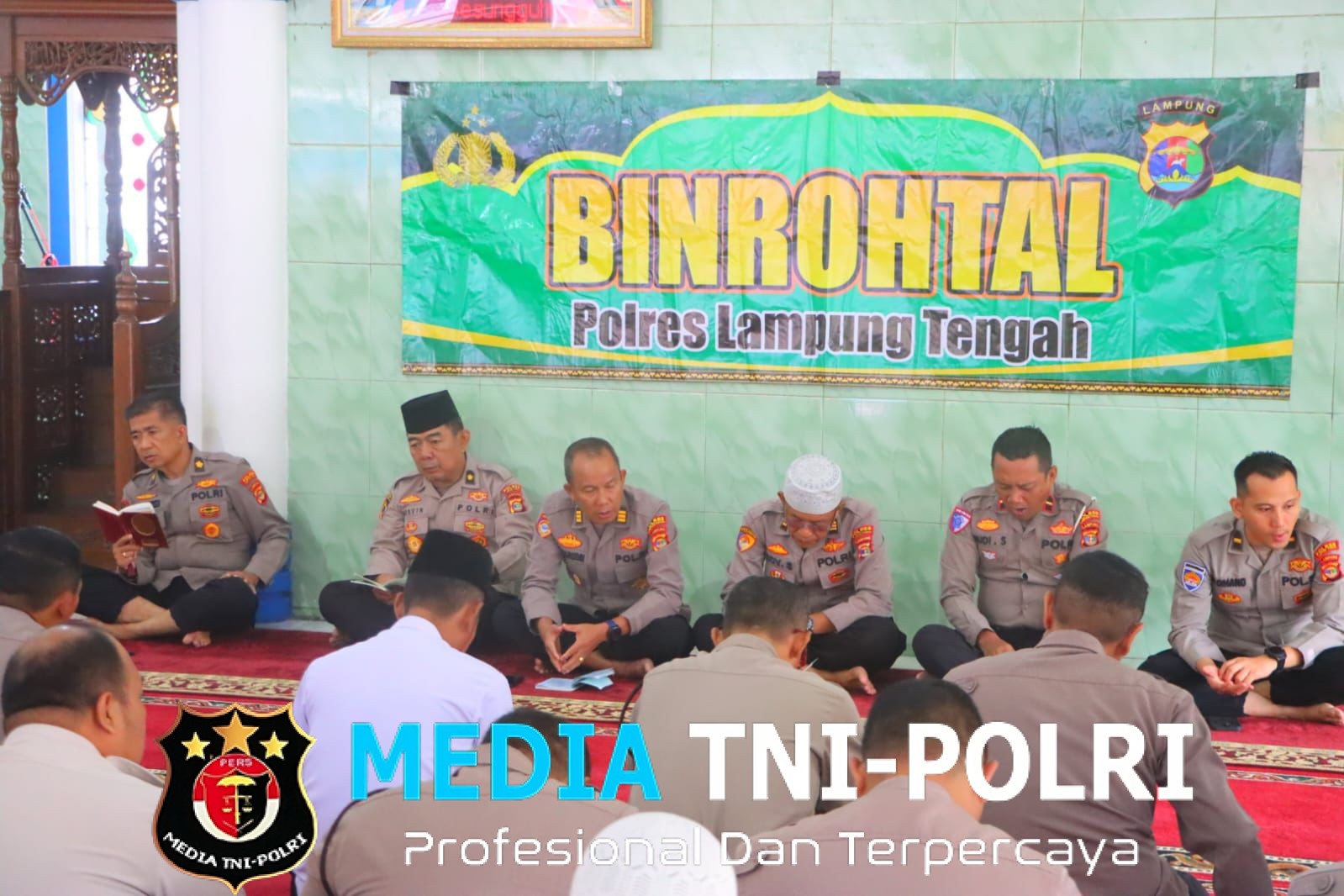 Polres Lampung Tengah Laksanakan Binrohtal Rutin, Perkuat Mental dan Integritas Personel