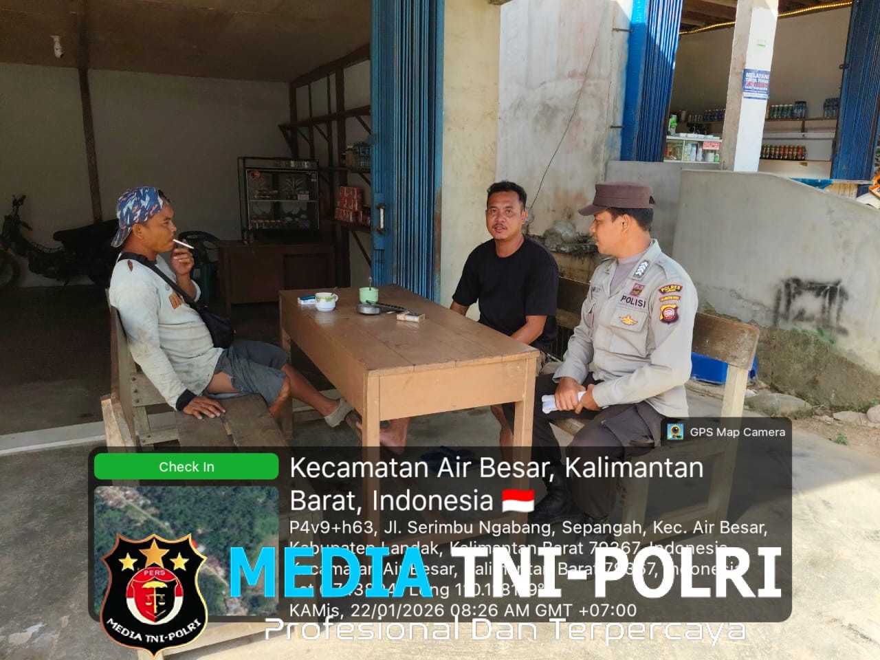 Pererat Silaturahmi, Polisi Duduk Bersama Warga di Kecamatan Air Besar