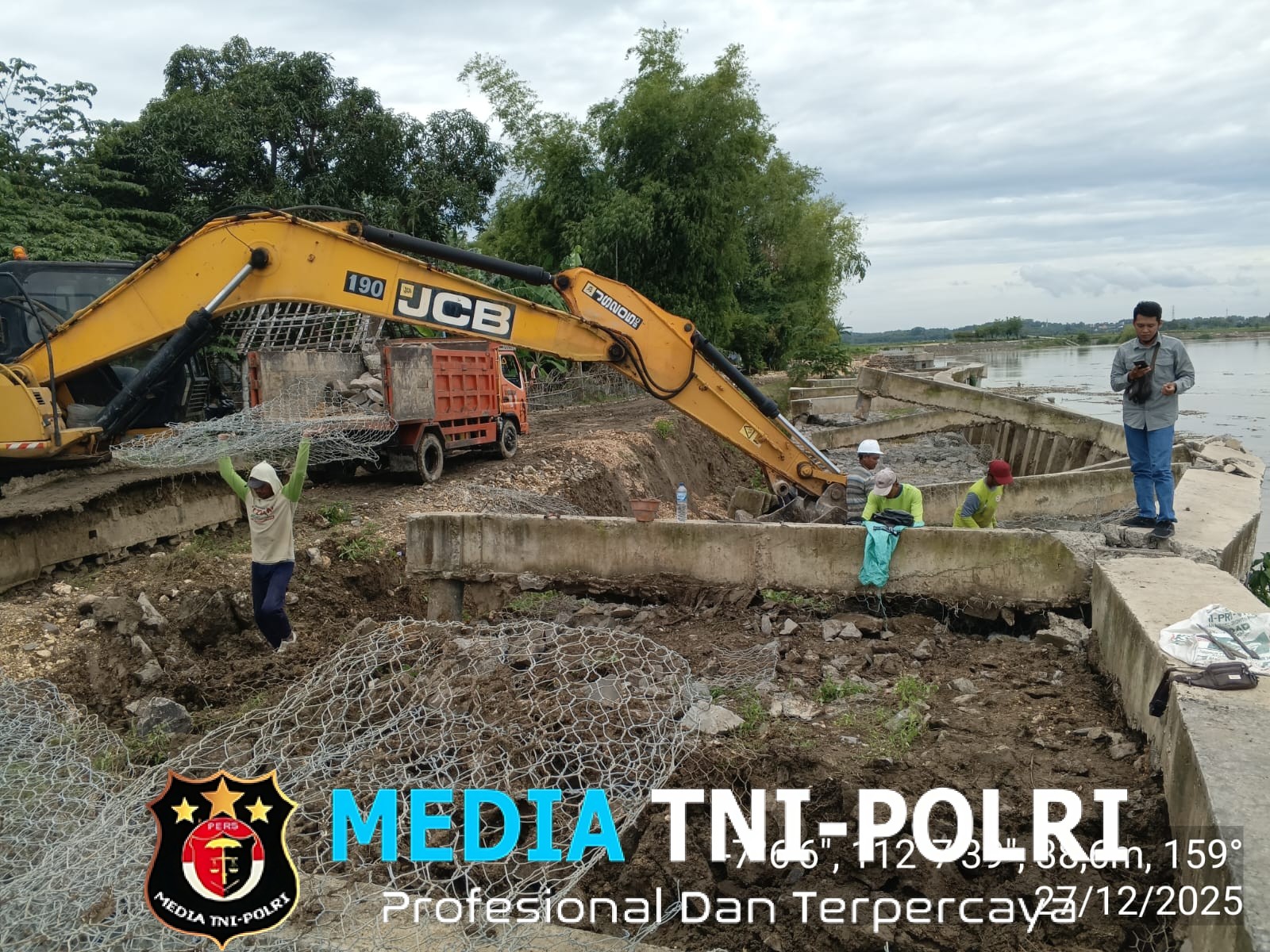 Menghadapi Dinamika Alam Bengawan Solo, PU SDA dan Kontraktor Susun Perbaikan Lanjutan