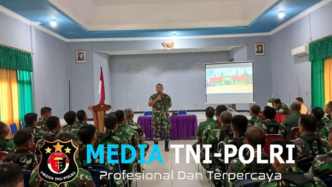 Komandan Kodim 1015/Sampit, Berikan Jam Komandan Kepada TNI Dan PNS Kodim 1015/Sampit