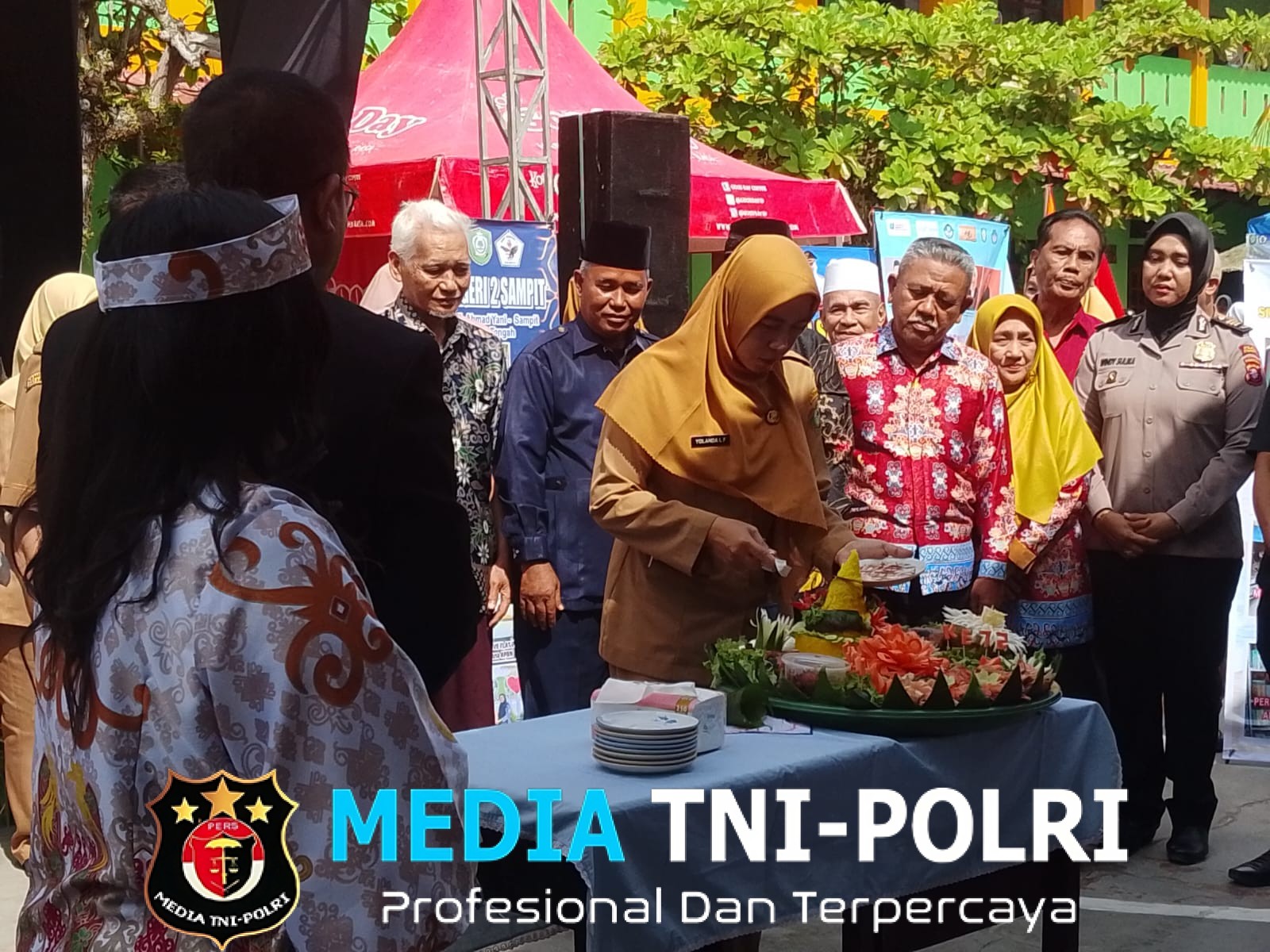 HUT SMP Negeri 1 ke 72 di Peringati di Halaman SMP Negeri 1Sampit