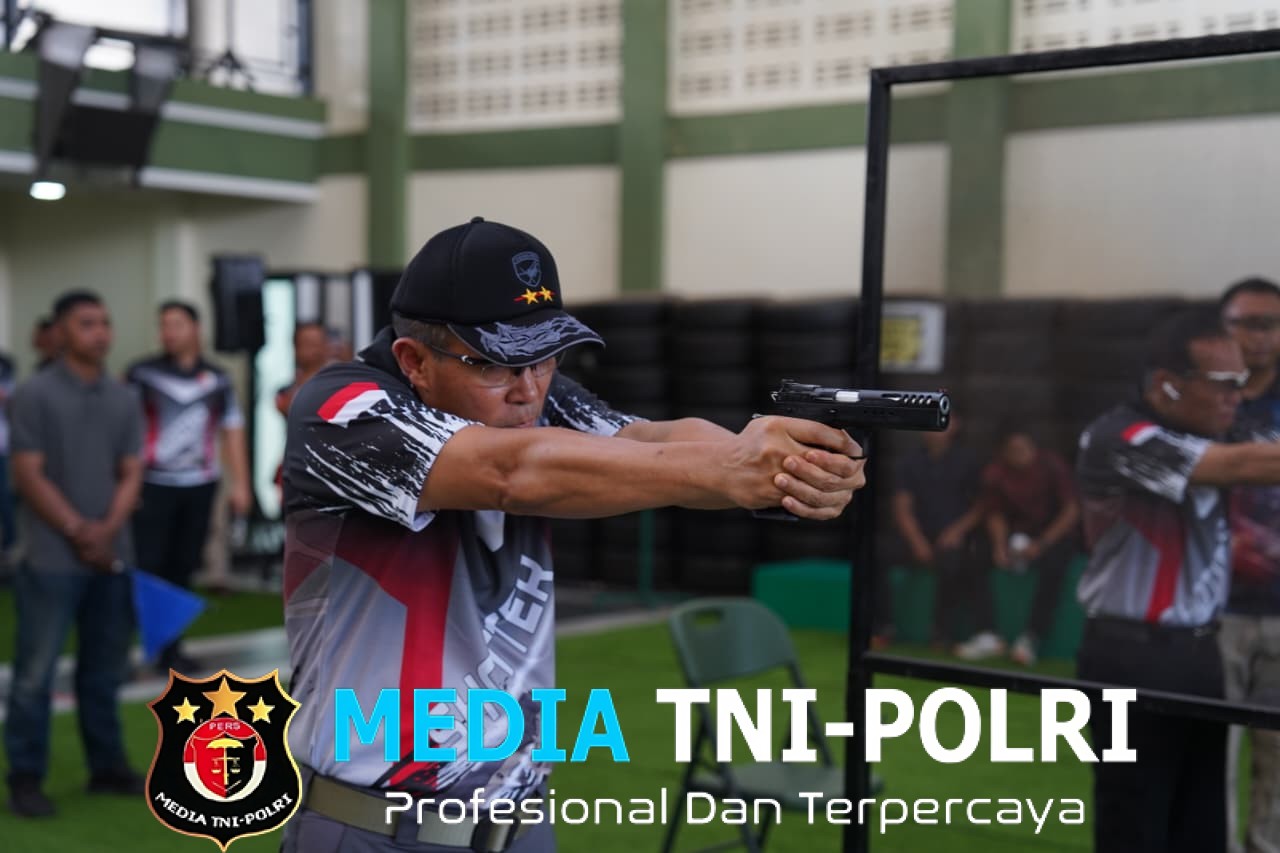 Pupuk Semangat Kolaborasi, Pangdam XII/Tpr Gelar Ekshibisi Menembak Bersama Forkopimda dan Pengurus Perbakin Kalbar
