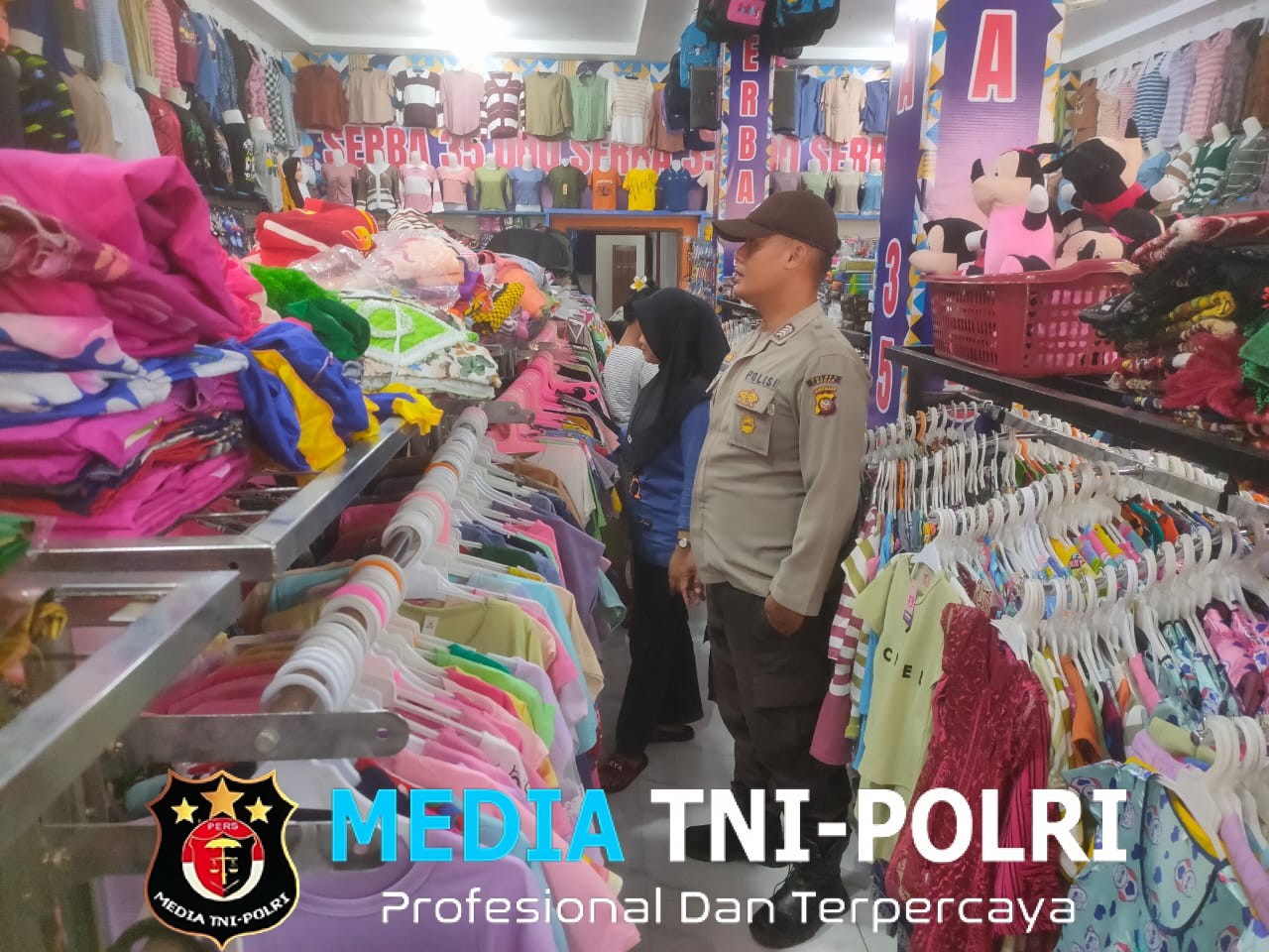 Rawan Dibobol Malam Hari, Polisi Ingatkan Toko Pakaian Tingkatkan Pengamanan