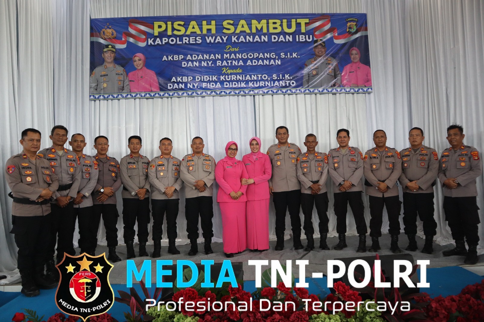 Upacara Serah Terima Tunggul Kesatuan Wira Bhakti Ramik Ragom dan Pisah Sambut Kapolres Way Kanan