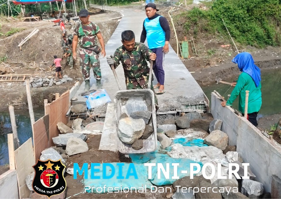 Sinergi Kodim 0808/Blitar Dan Warga, Bangun Jembatan Perintis Garuda Bendosewu Segera Rampung