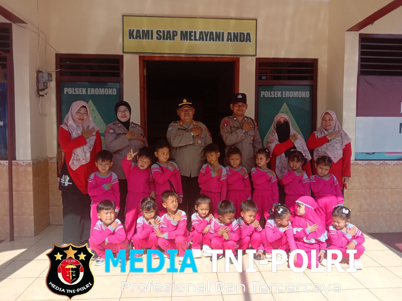 Tanamkan Cinta Polisi Sejak Dini, KB Siwi Peni Kunjungi Polsek Eromoko