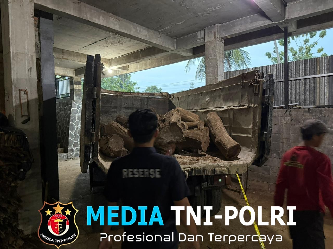 Polres Wonogiri Ungkap Kasus Penebangan Liar Kayu Sonokeling, Dua Tersangka Diamankan