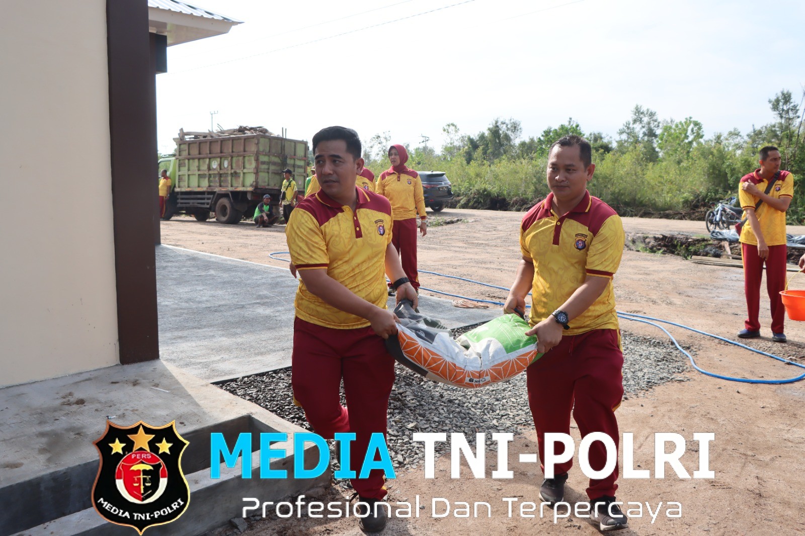 Kapolres Kotim Pimpin Kegiatan Kurvei di Areal SPPG, Lingkungan Jadi Bersih dan Sehat