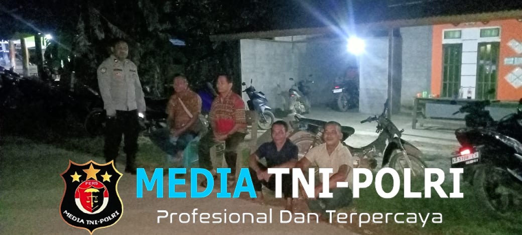 Patroli Dialogis Polsek Sebangki Pererat Silaturahmi dengan Warga