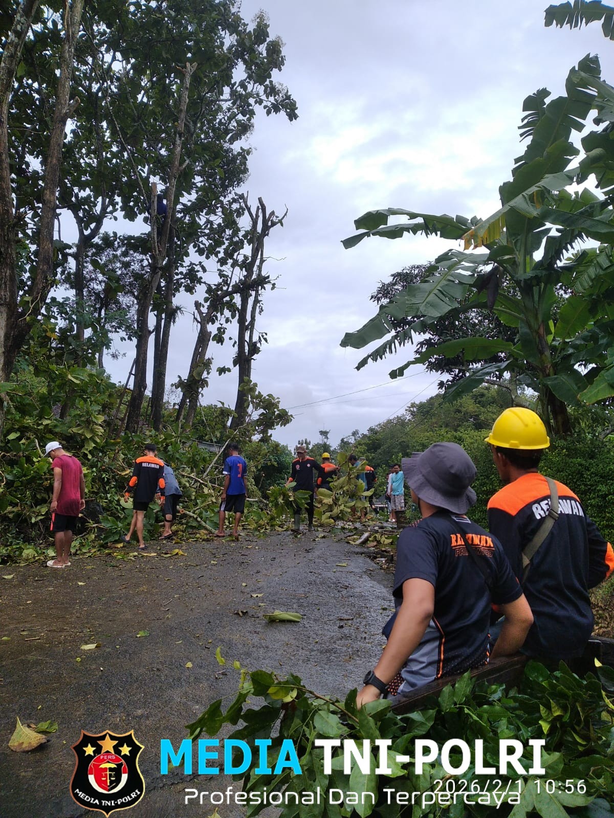 Kolaborasi Relawan, Karang Taruna,Tokoh masyarakat dan Perangkat Desa Yang Patut Di Acungi Jempol