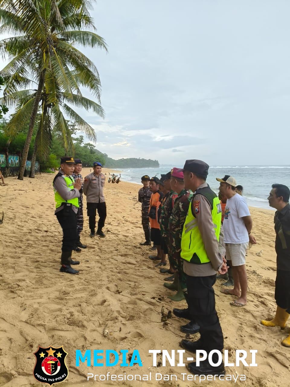 Nelayan Pencari Ikan Diduga Terseret Ombak di Balekambang, Polisi dan Tim Gabungan Lakukan Penyisiran