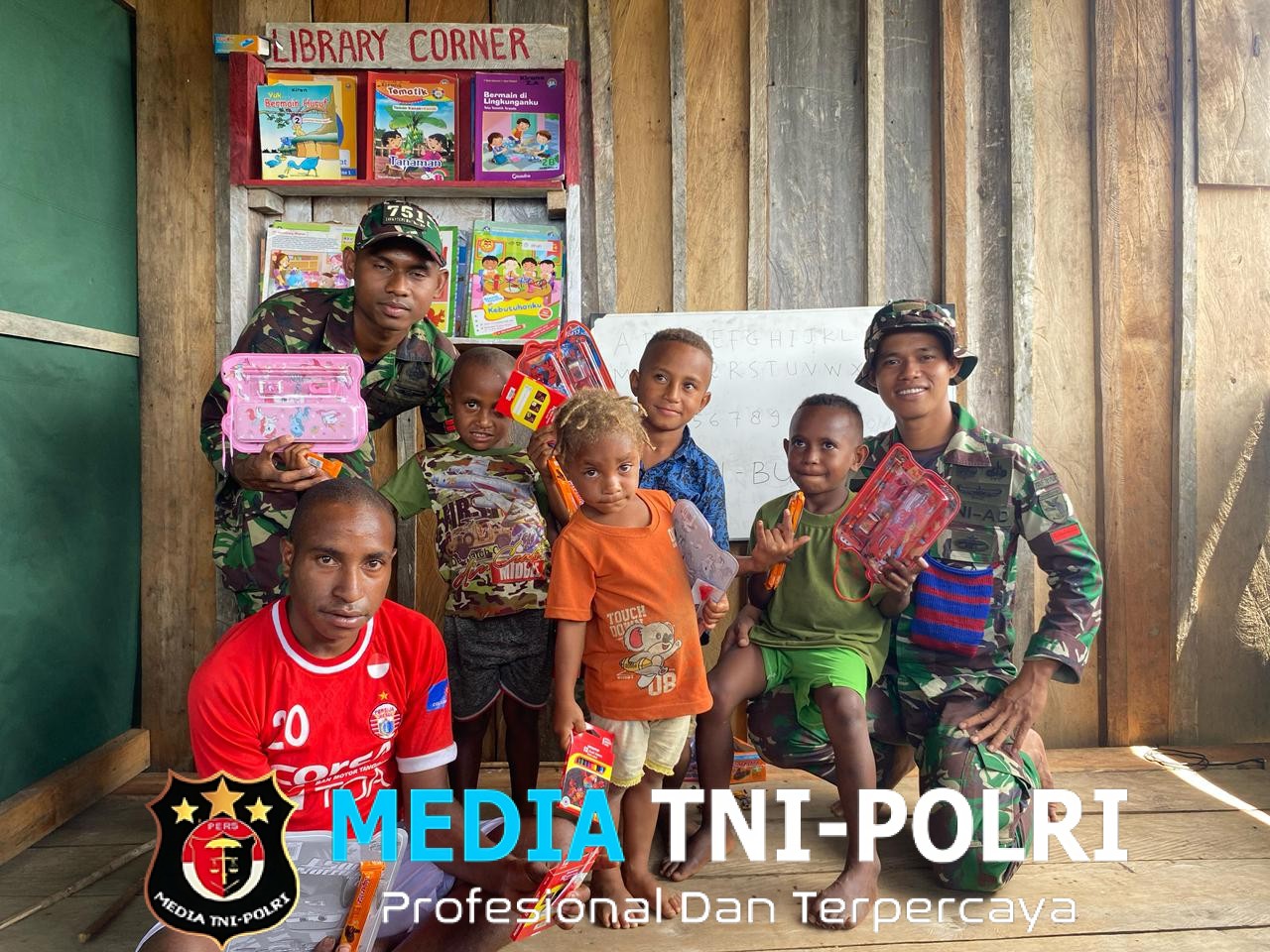 Akses Pendidikan belum Ada  Pos Denom Satgas Yonif 751/VJS Gelar Calistung untuk Anak-Anak