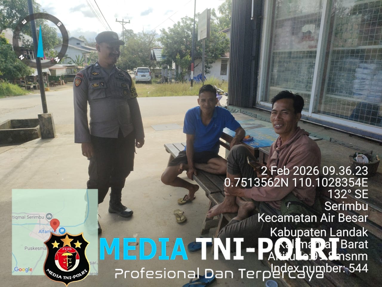 Patroli Siang, Polisi Sapa Warga dan Ajak Tetap Waspada Kejahatan