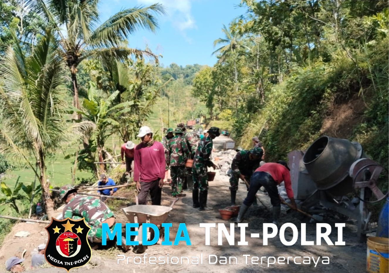 Kemanunggalan TNI Dan Masyarakat Sudah Terlihat Saat Pra TMMD Reguler Ke – 127