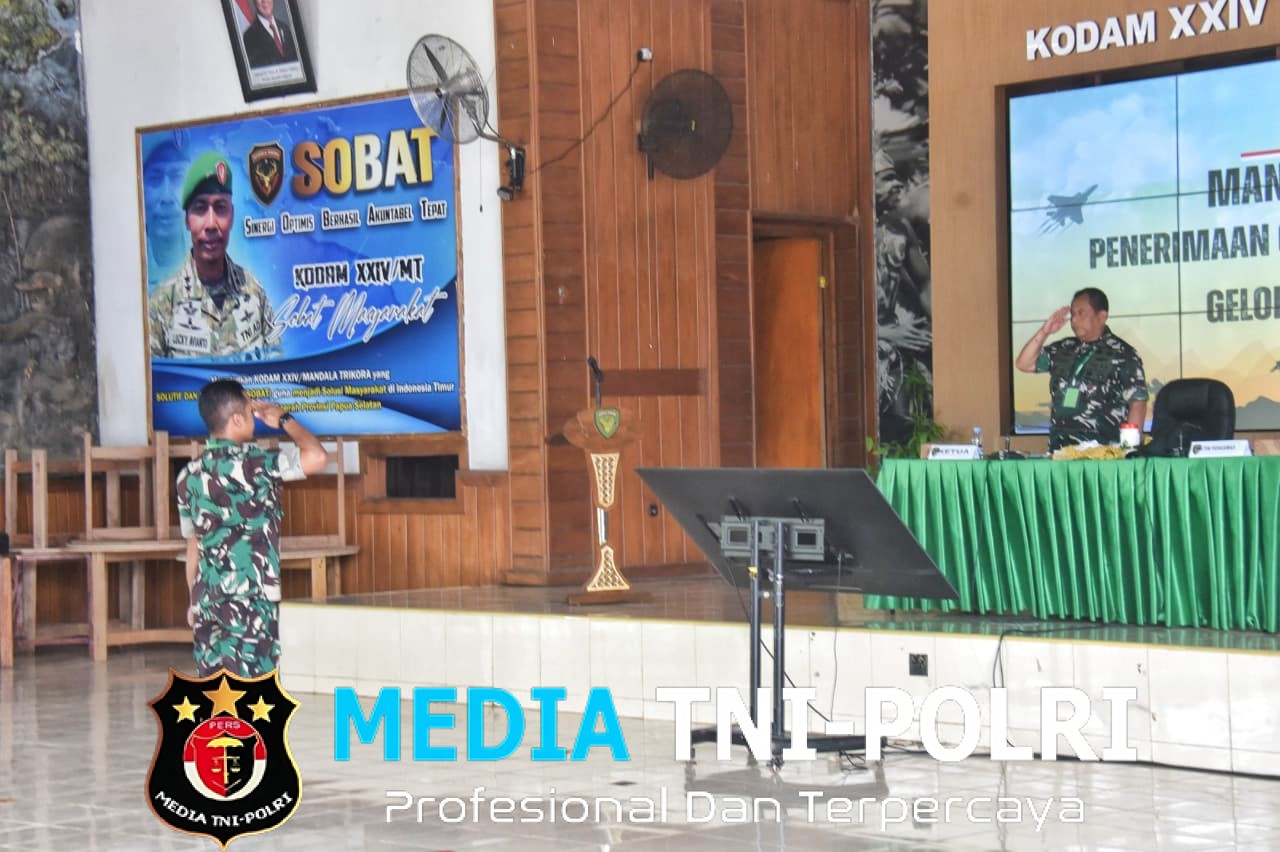 Kasdam XXIV/Mandala Trikora Pimpin Sidang Parade Daerah Penerimaan Prajurit TNI AD TA 2026