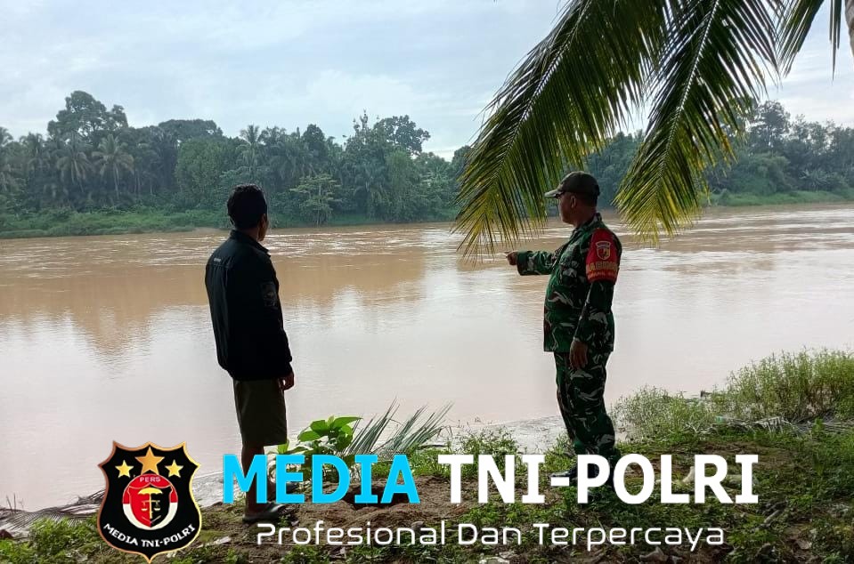 Babinsa Himbau Warga Waspadai Bencana Alam di Musim Penghujan