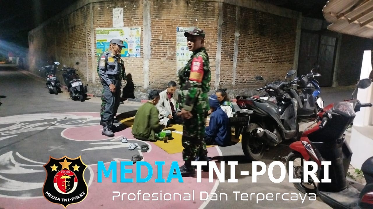 Babinsa Kota Boyolali Patroli Wilayah, Wujudkan Kamtibmas Kondusif