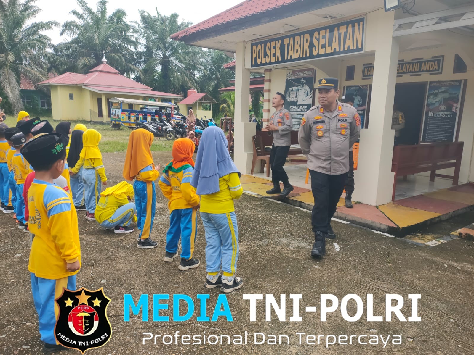 Polisi Sahabat Anak Hadir di Tabir Selatan, Ajak Anak TK Belajar Tentang Keamanan dan Lalu Lintas