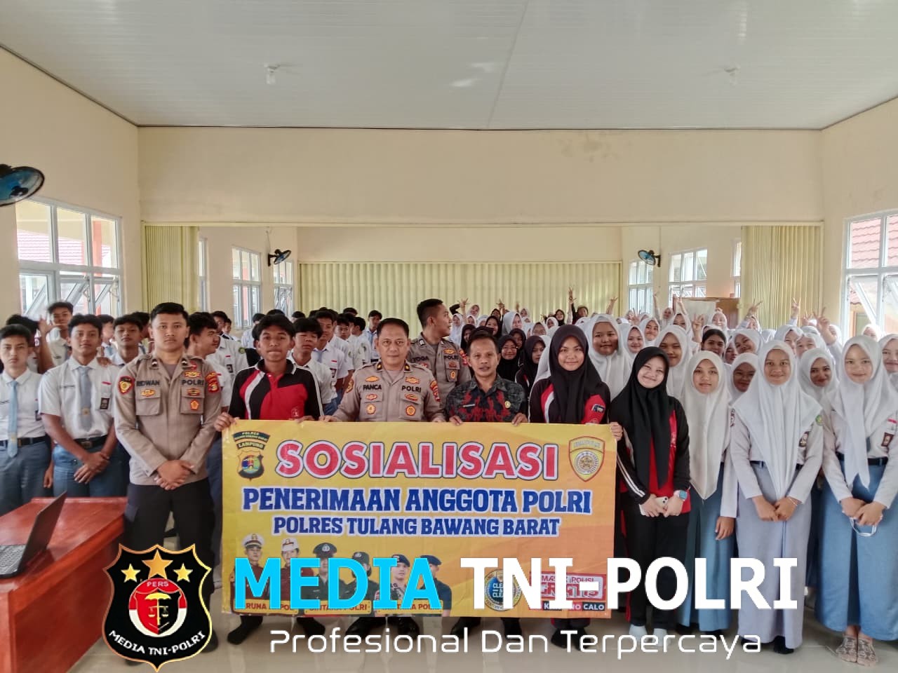 Bagian Sumber Daya Manusia Polres Tulang Bawang Barat Mensosialisasikan Penerimaan Anggota Polri Terpadu T.A 2026