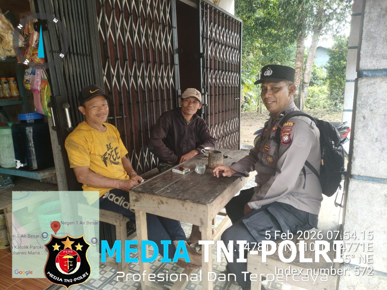 Polisi Menyapa Warga Lewat Sambang Humanis Penuh Keakraban