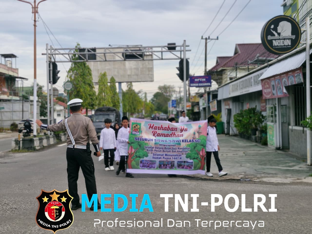 Sat Lantas Polres Kotim Giat Turjawali Pawai Tahrib Ramadhan 1447H / 2026 Yayasan Mahad Al Arafah Dalam Rangka Ops Keselamatan Telabang 2026
