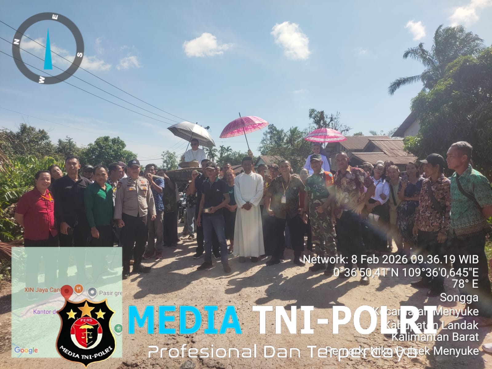Samapta Polsek Menyuke Lakukan Pengawalan dan Pengamanan Kegiatan Ibadah Misa Perdana