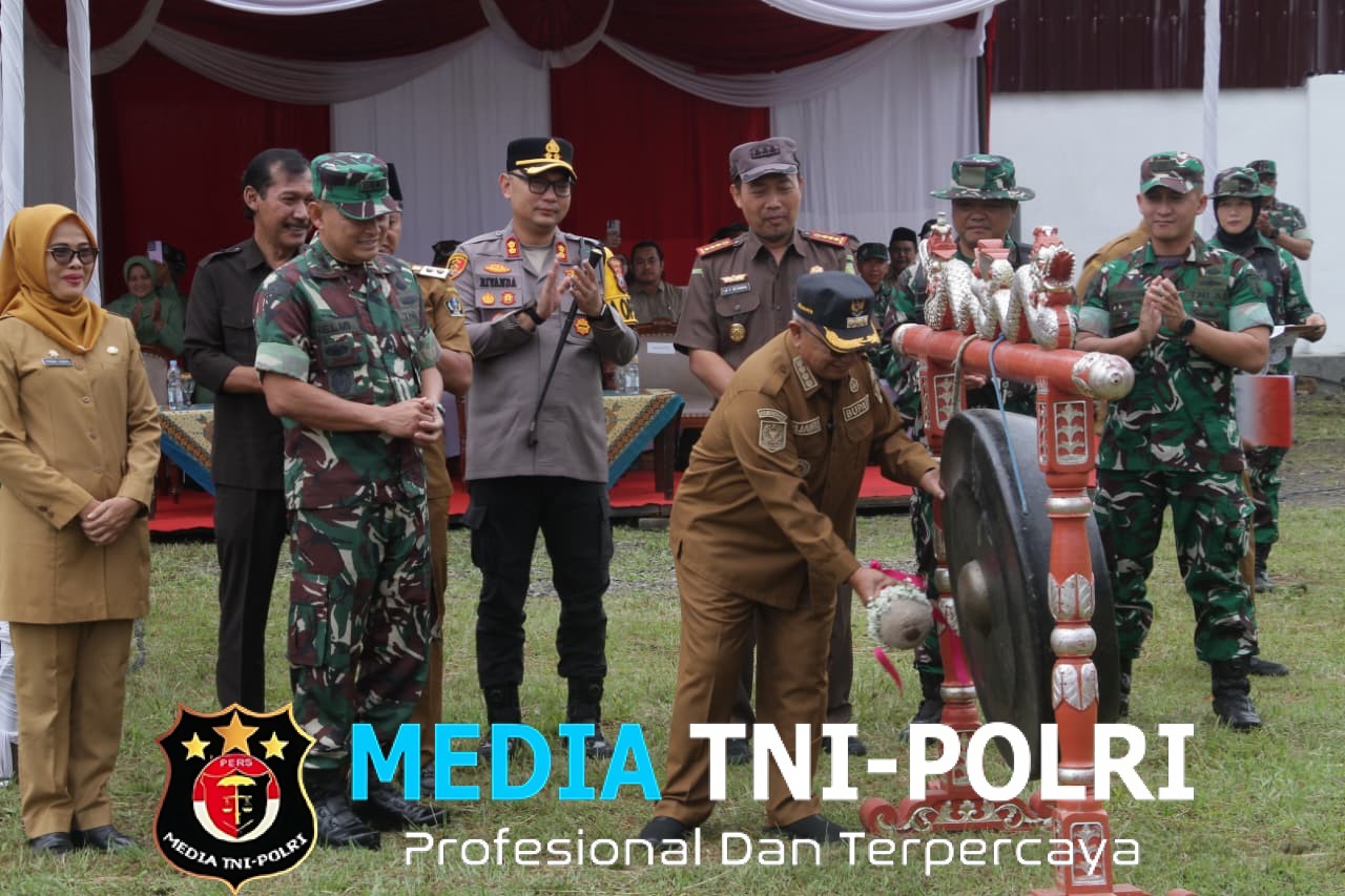 Wujudkan Sinergi Membangun Desa, TMMD Ke 127 Kodim 0808/Blitar Resmi Dibuka Di Gandusari