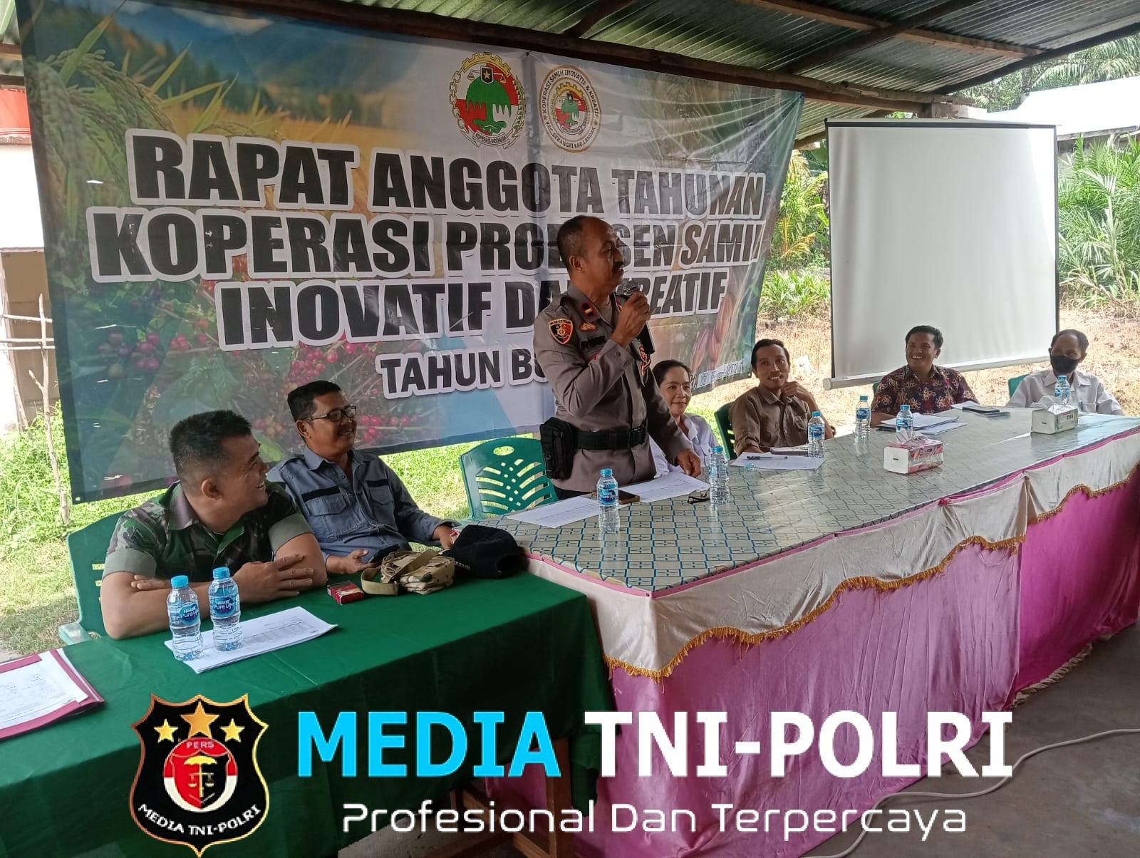 Kapolsek Sebangki Hadiri RAT Koperasi SAMIH, Dorong Transparansi dan Kesejahteraan Anggota