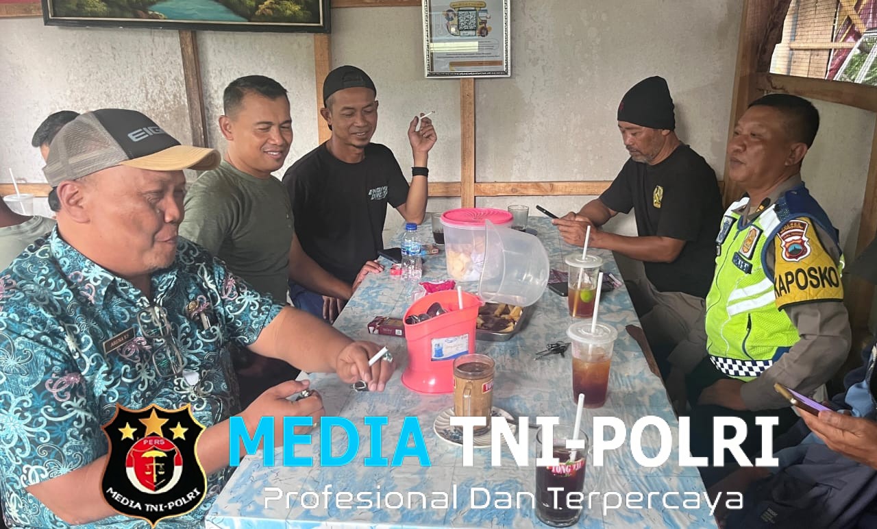 Ngopi Bareng Komunitas Bengkel, Satlantas Polres Wonogiri Ajak Tekan Fatalitas Laka Lantas