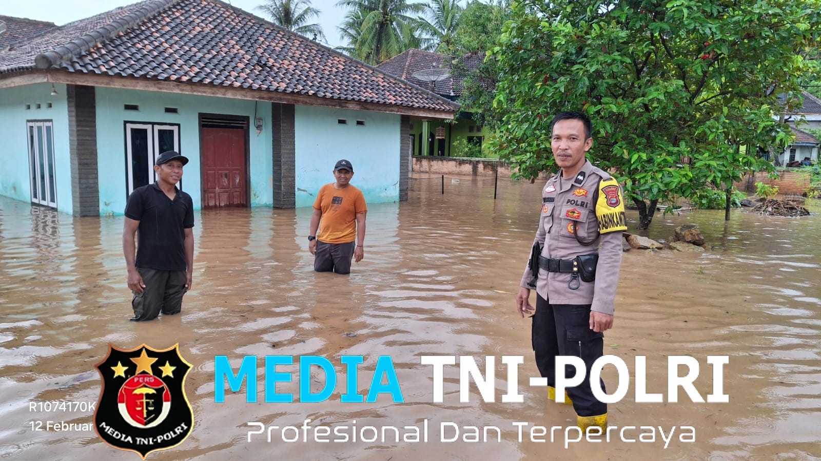 Hujan Lebat Picu Banjir di Titik Strategis Gadingrejo, Polisi Imbau Warga Waspada