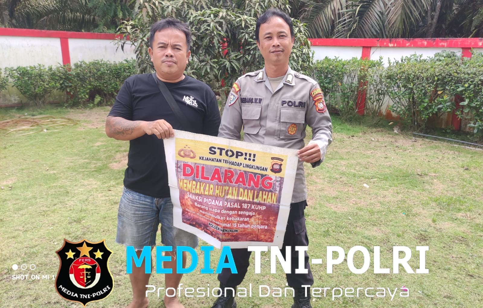 Personel Polsek Menjalin Gencarkan Patroli dan Himbauan Karhutla di Desa Menjalin