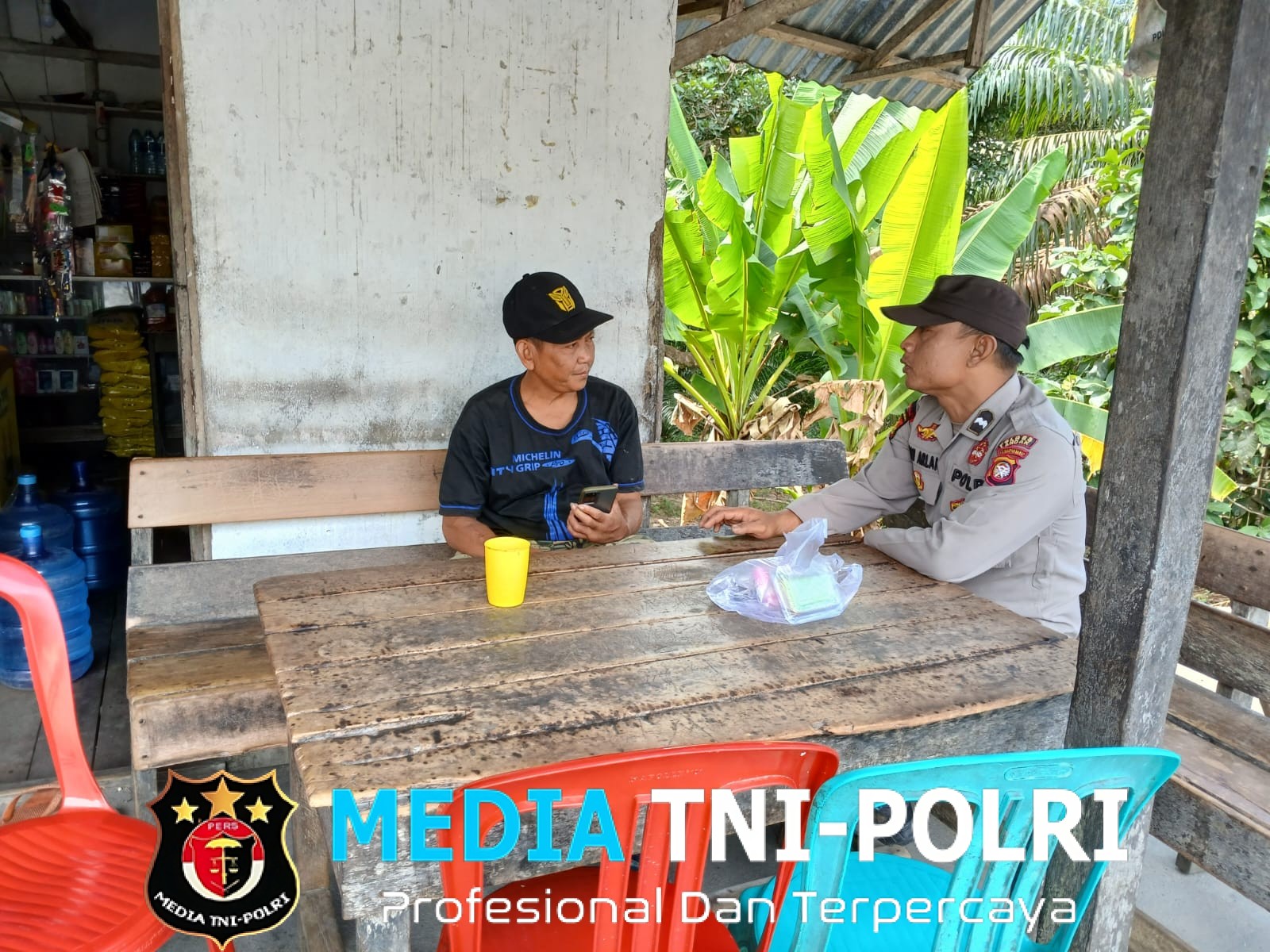 Lewat Patroli Dialogis, Polisi Dekati Warga dengan Cara Sederhana