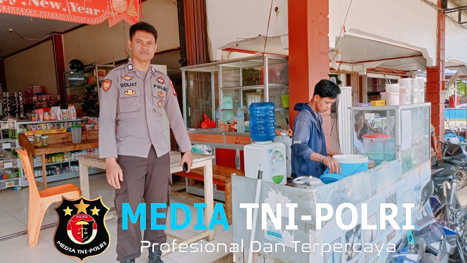Polsek Kuala Behe Patroli Sambangi Warga, Cegah Gangguan Kamtibmas